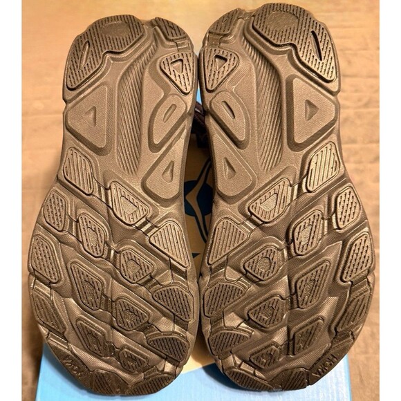 Hoka One One Cifton One9 “ Black Aster Flower” Size 6.5W - Picture 6 of 6